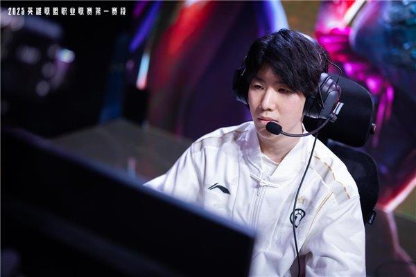026年英雄联盟职业联赛 为玩家带来超凡体验CQ9电子无畏竞巅峰！傲风携手2025-2(图4)